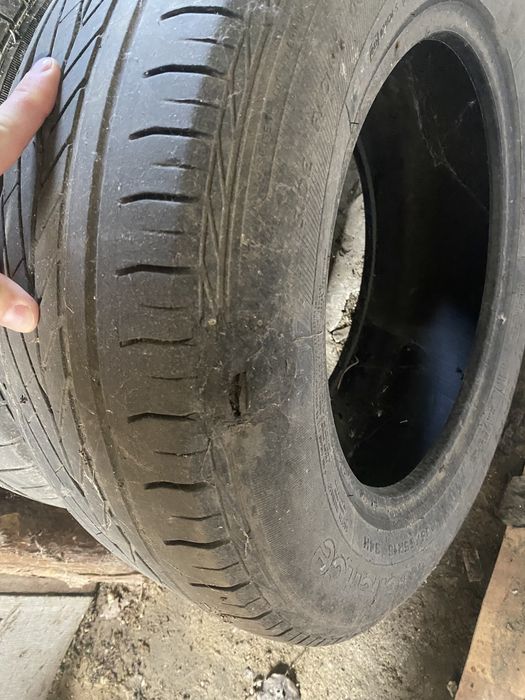 R15 205,65 good eyr,