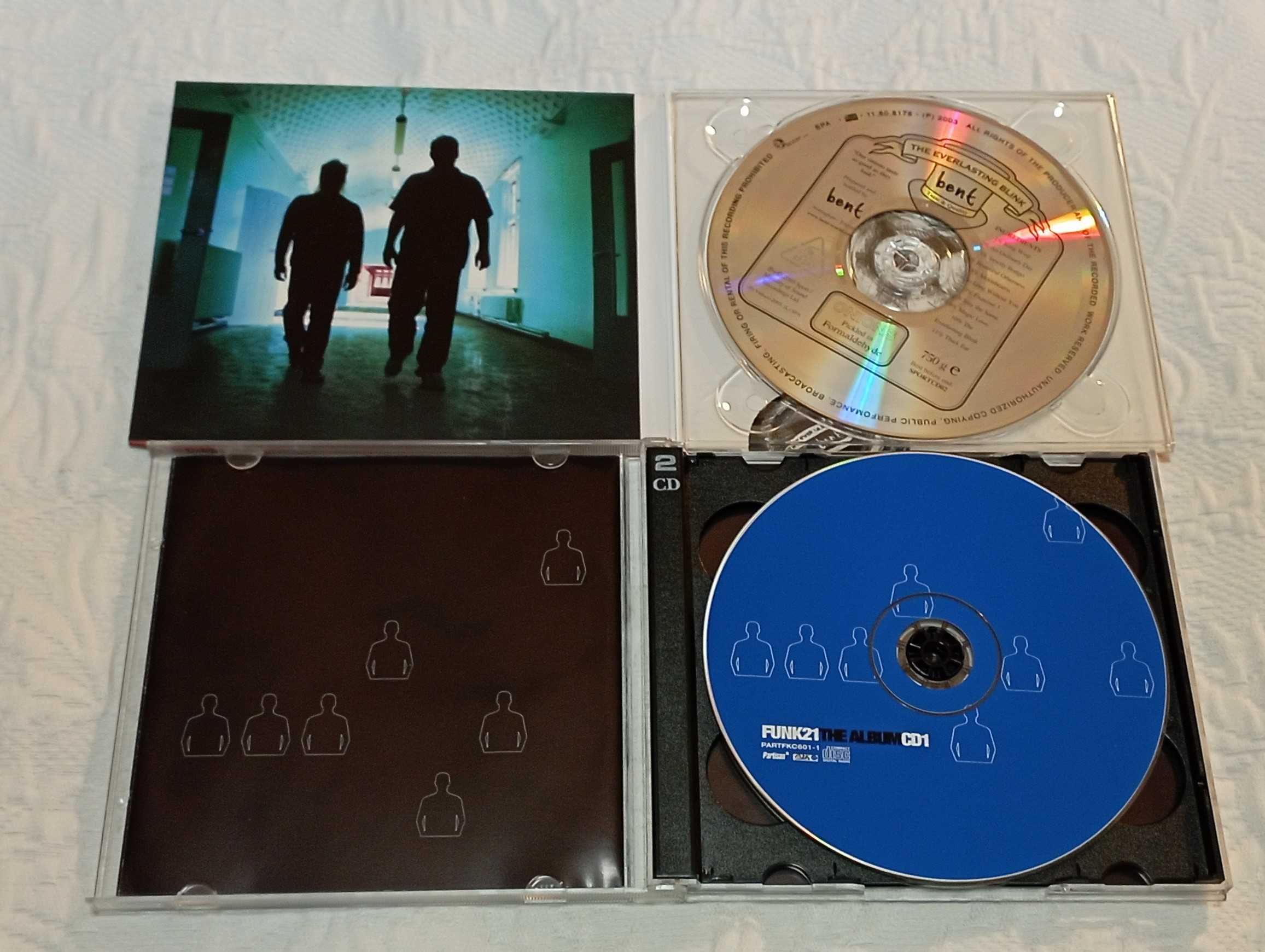 2 cds de musica: bent e funk21