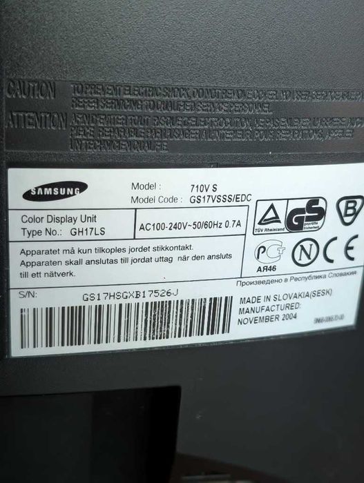 Monitor Samsung Sync master 710V S 17 cali