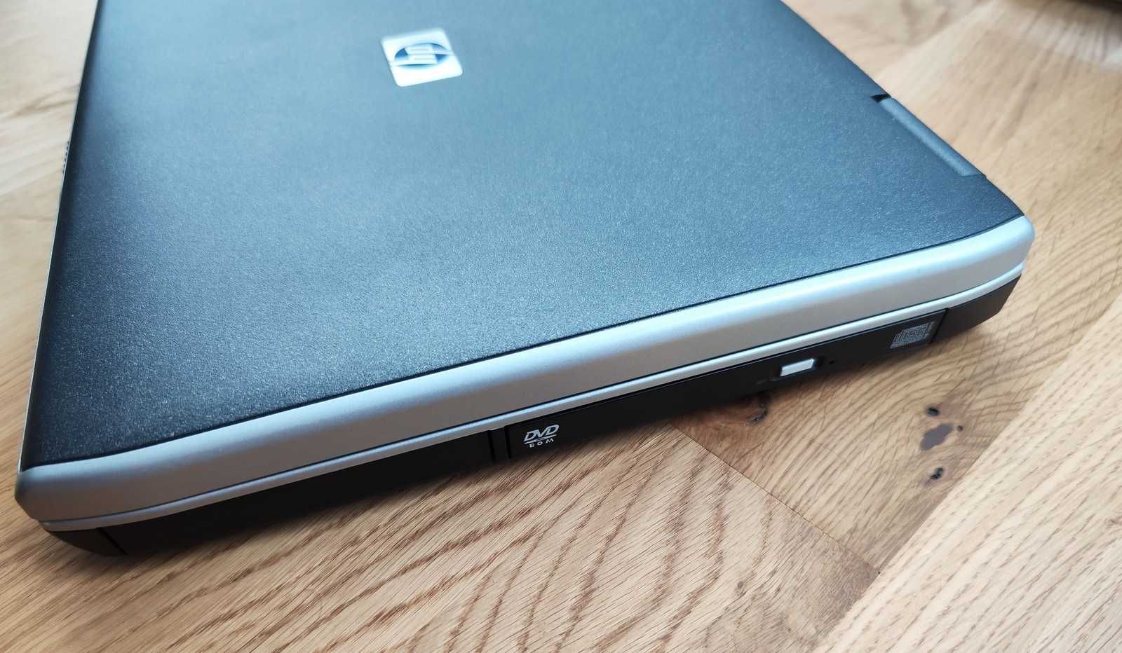 Laptop Notebook HP Compaq nx9020 15' + Adapter WiFi