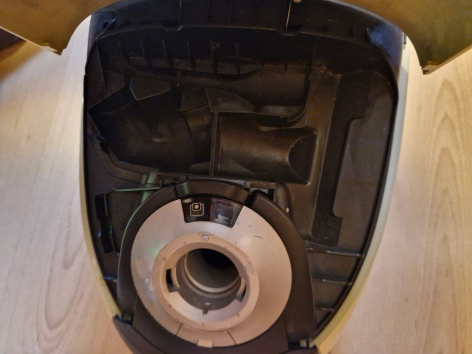Super mocny odkurzacz Miele s5