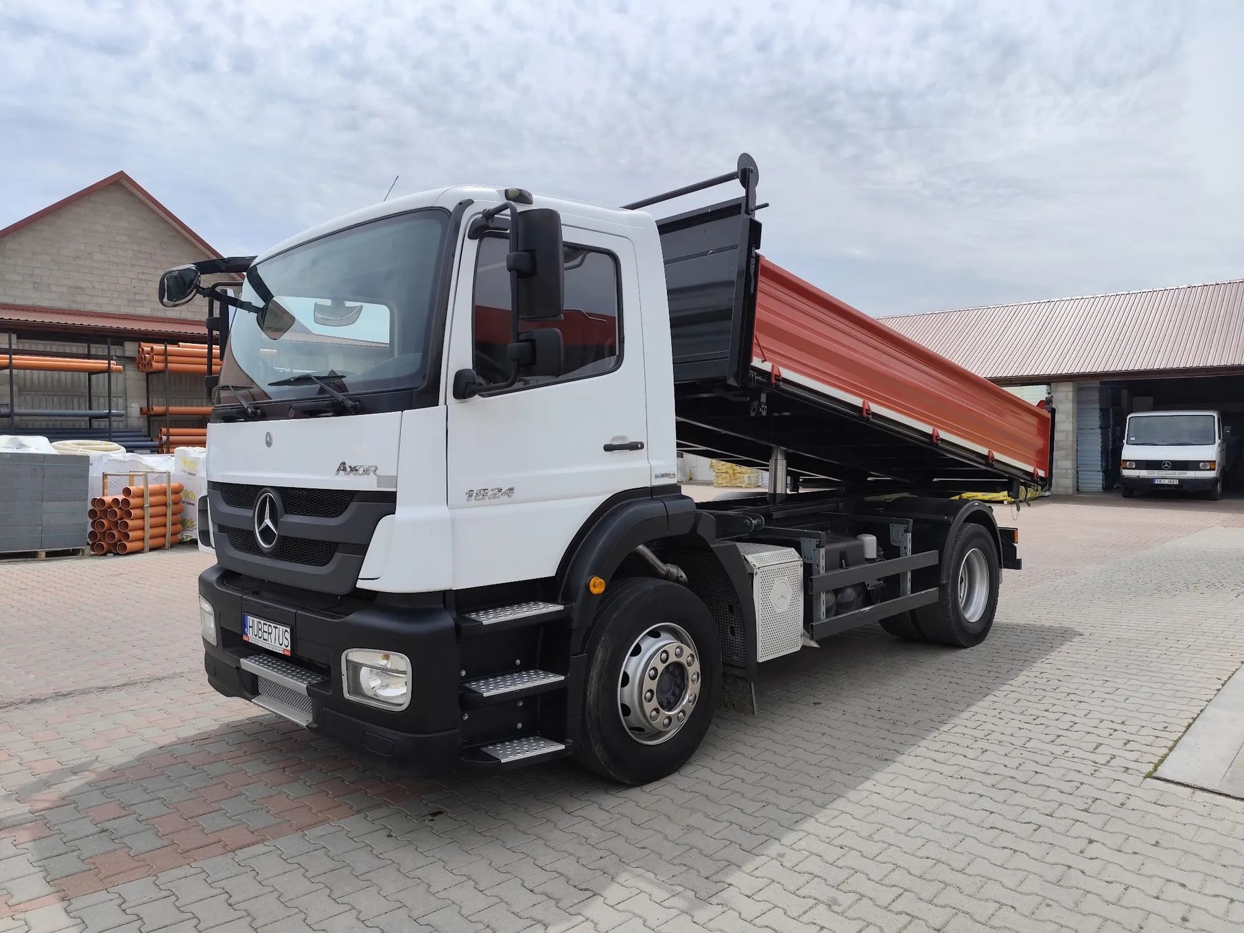 Mercedes-Benz AXOR 1824 1829 Wywrotka / Kiper / Nowa 3-stronna / Blokada / Klima / Sprowadzony / Atego
