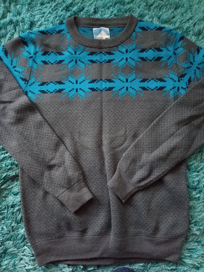 Sweter wełniany Stromberg L