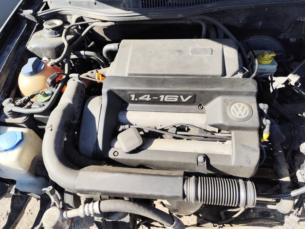 VW Golf IV 4 LC9Z / auto na części zderzak tył HB hatchback