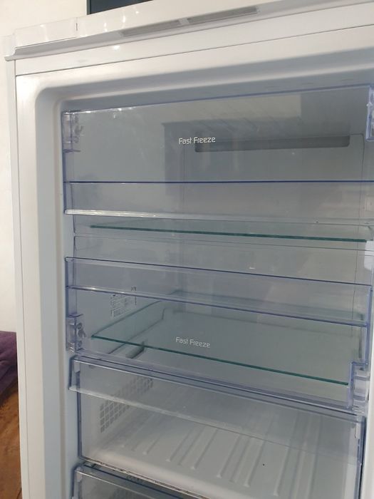 Морозильна камера