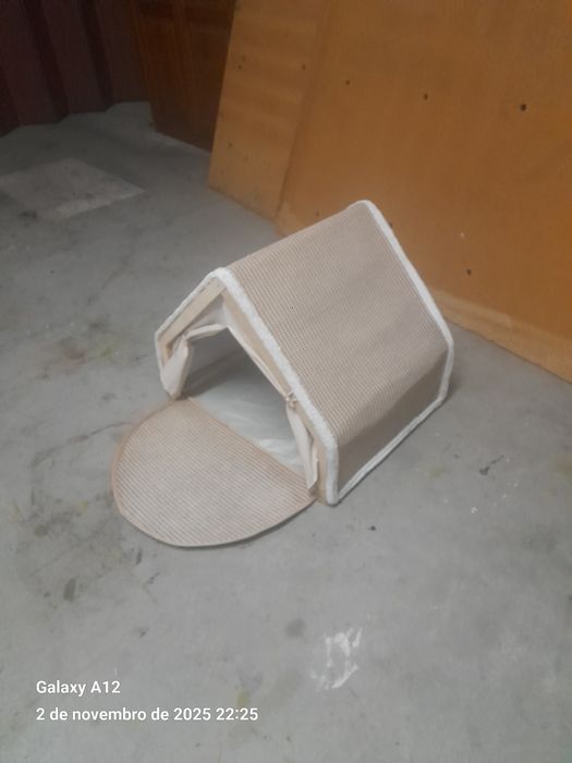 Casota interior para animais pequenos