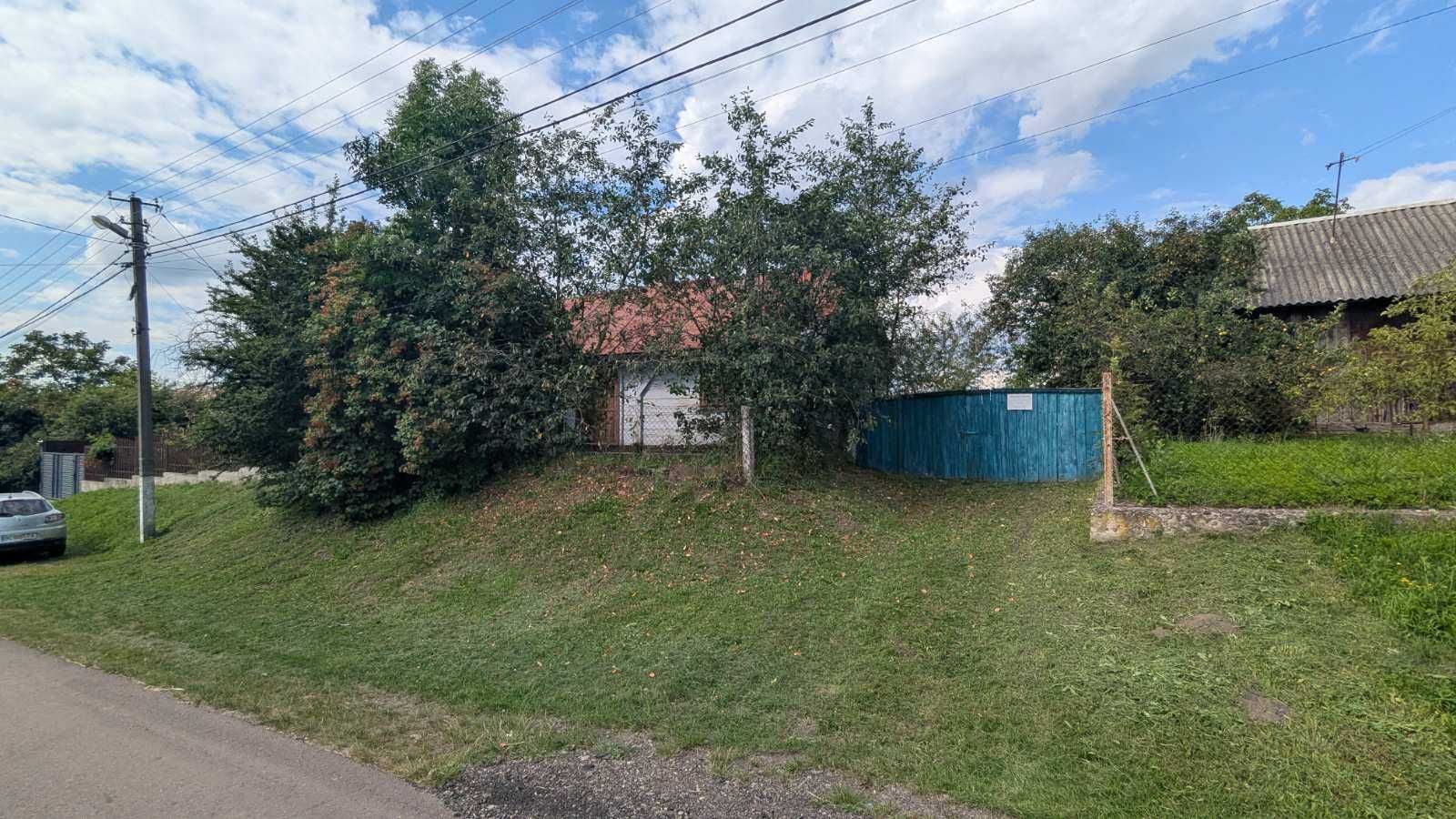 будинок та земельна ділянка 19 сот., с. Великосілки