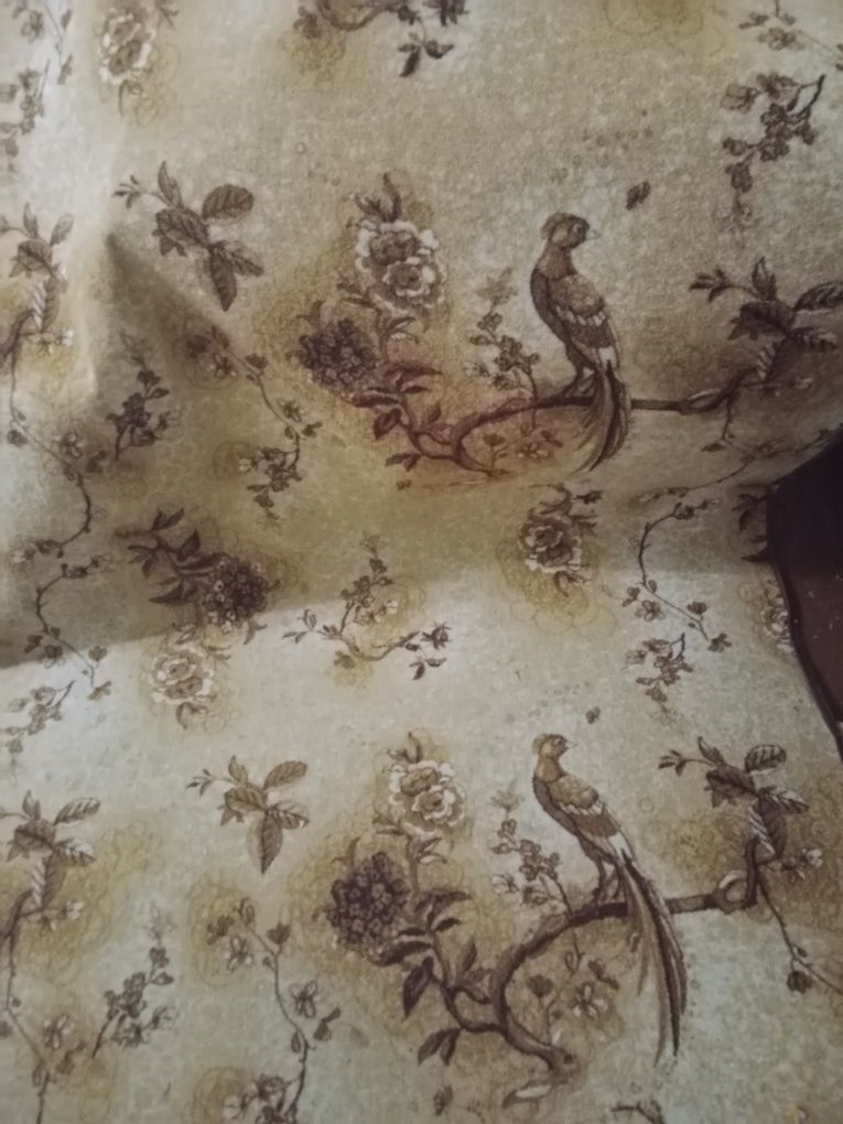Палас 2 шт , продам срочно