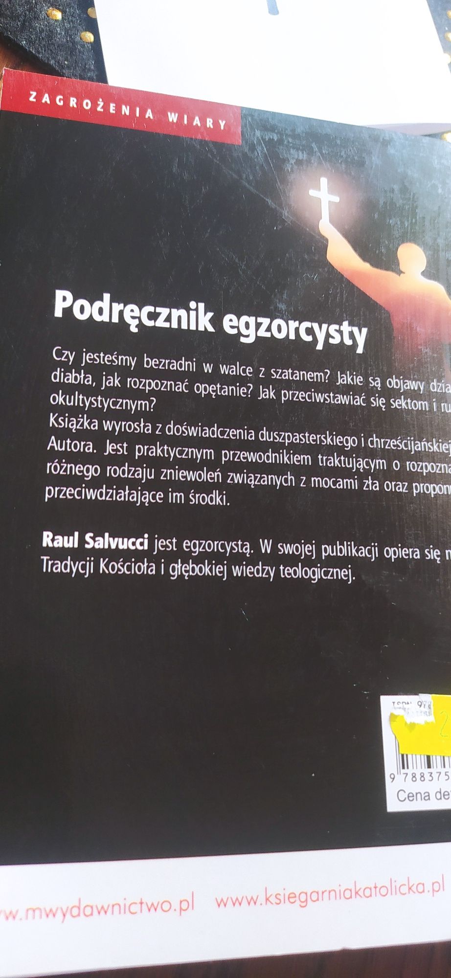 Podręcznik egzorcysty Raul Salvucci