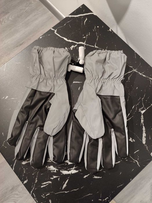 Рукавиці STONE ISLAND 92069 Nylon Metal Gloves Grey SI0180-GY