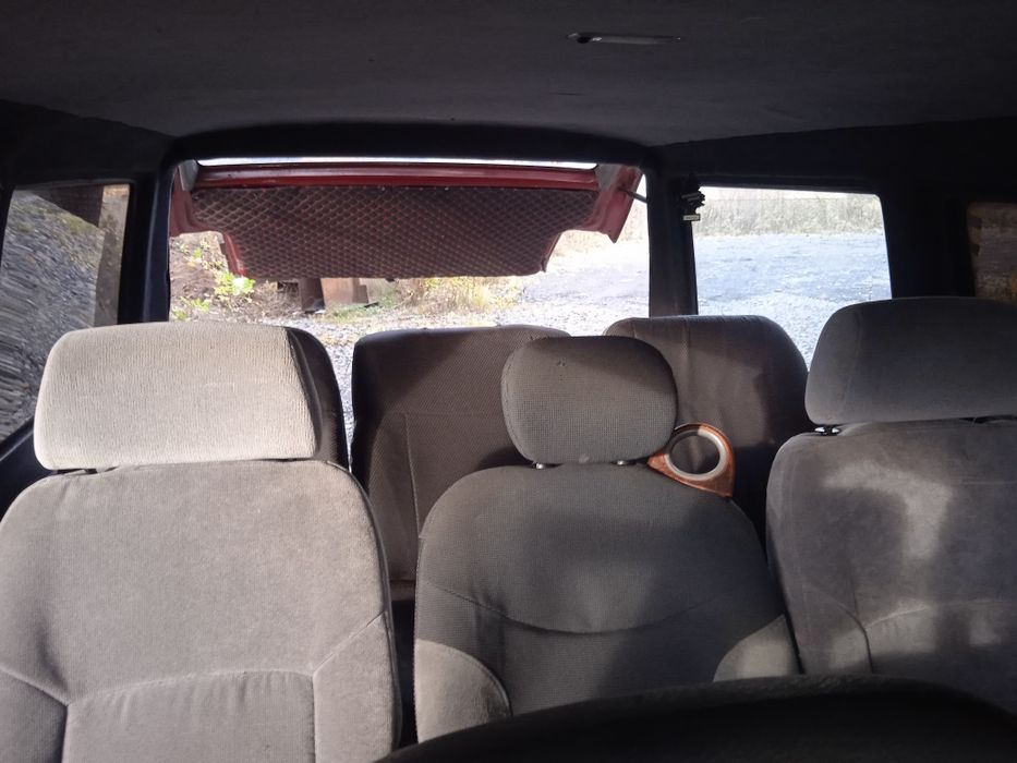 Продам бус в робочому стані.