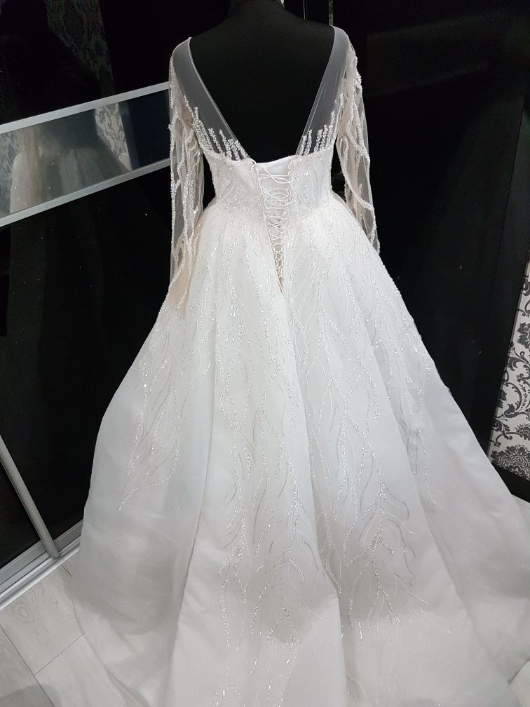 Свадебное платье дизайнерское
