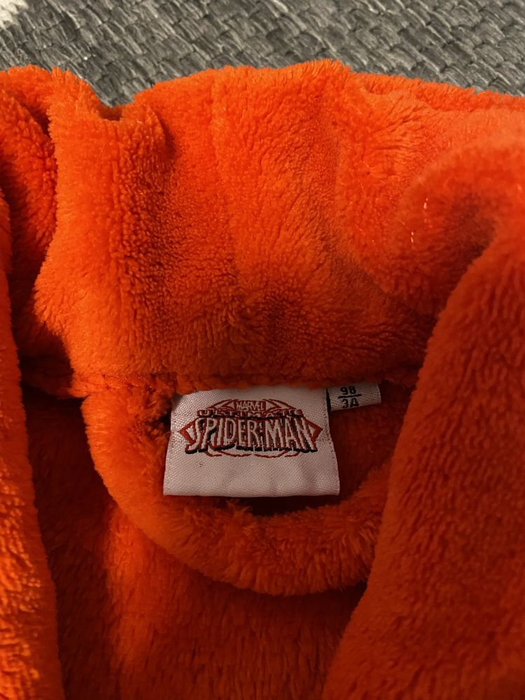 Szlafrok spoderman r.98