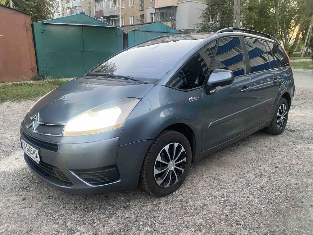 Продам Citroen C4 Picasso в чудовому стані!