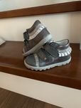 Buty Bartek r.24 nowe dla dziewczynki