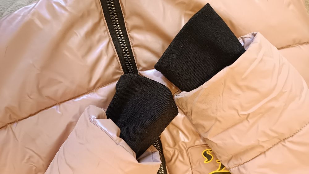 Зимове пальто, пуховик.