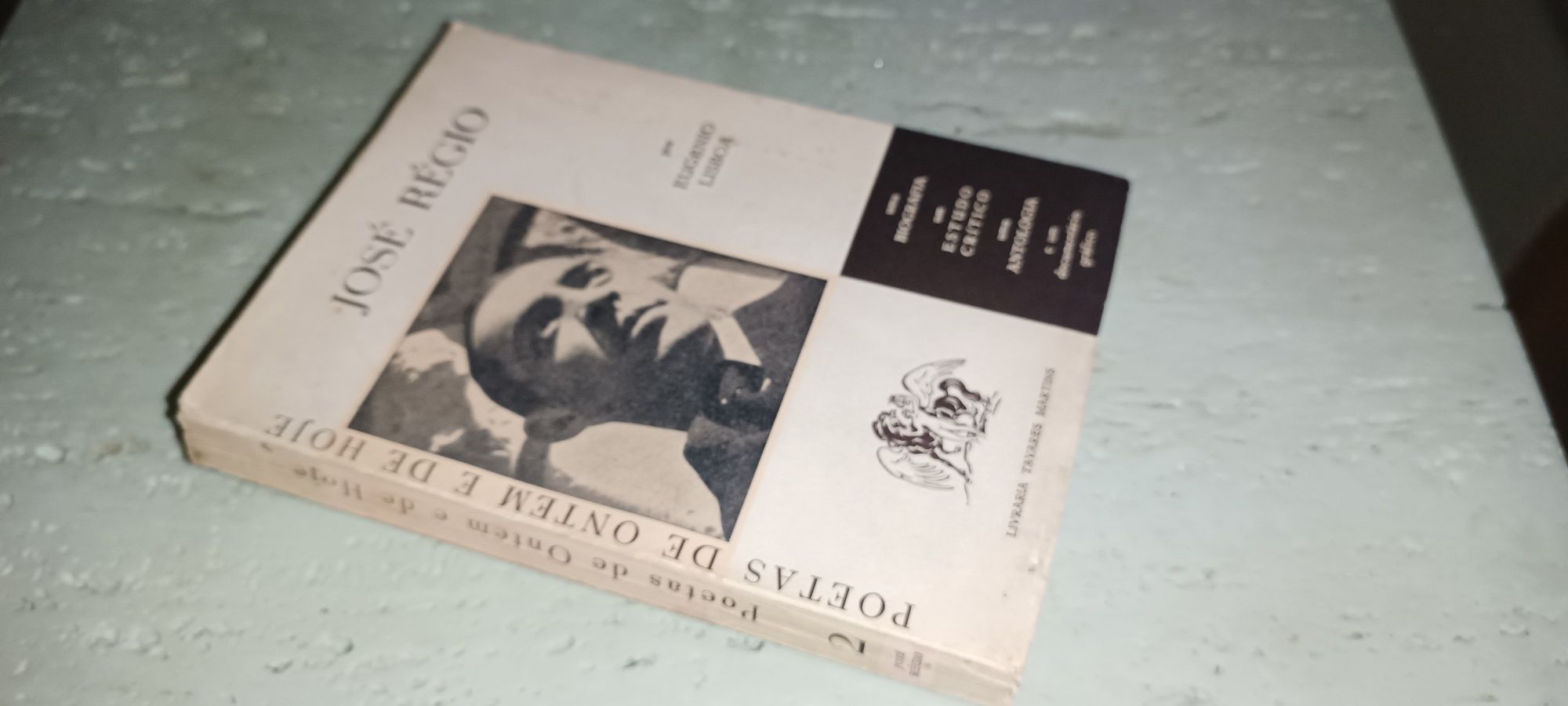 Antigo livro de 1957 Lisboa de José Régio