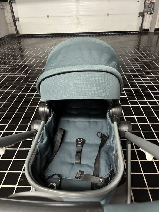 Conjunto Infantil Completo (carrinho, alcofa, isofix e cadeira auto)