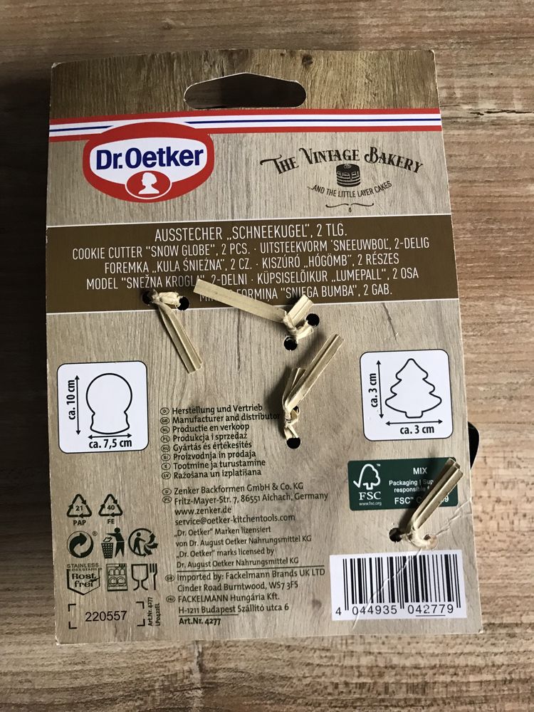 Foremki świąteczne Kula śnieżna + choinka Dr. Oetker