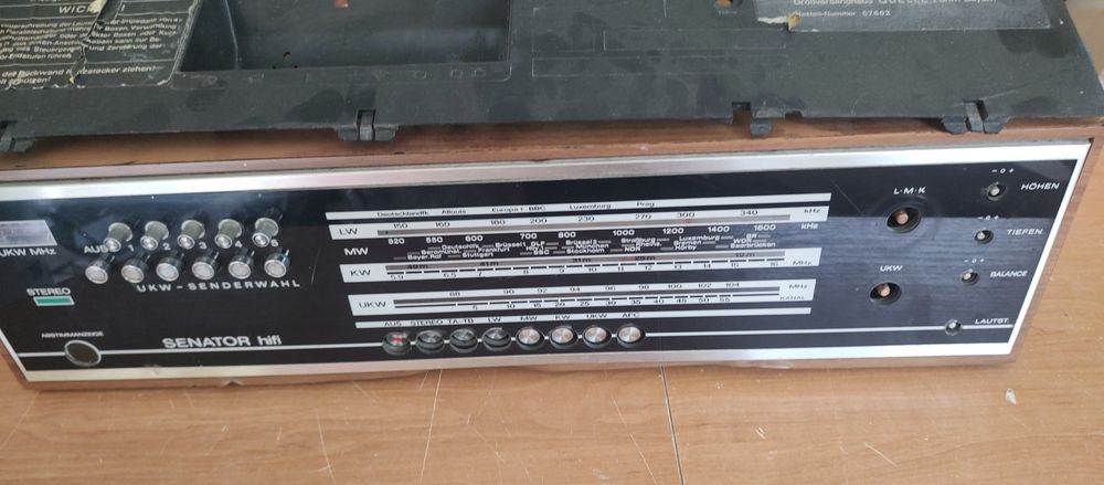 Amplituner Senator VT 438