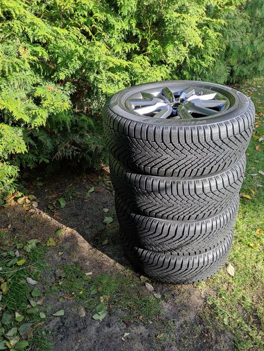 VW Tiguan Audi Q5 alufelgi z oponami 17" 5x112 Pirelli 8mm