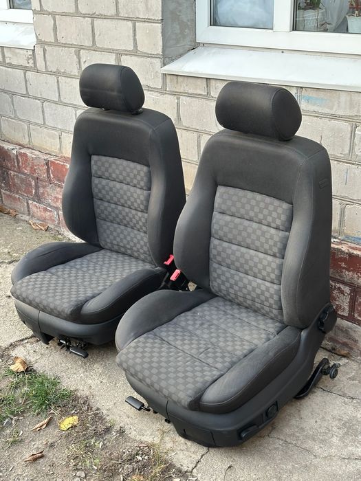 Сидіння Audi A6C5 Салон VAG Sport  Recaro ВАГ Спорт Рекаро Ауди А6С5