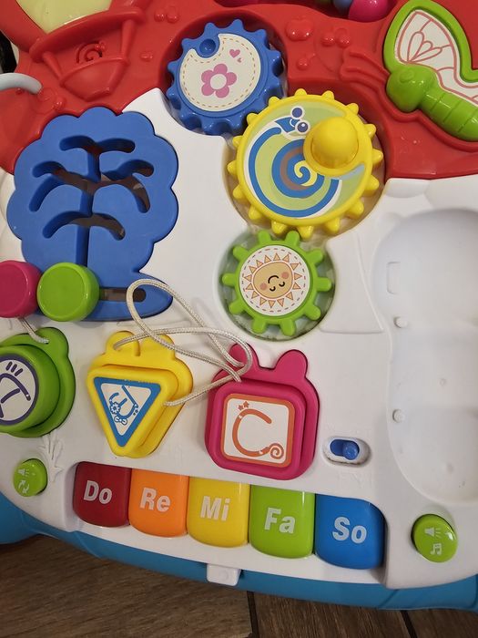 Pchacz dla dzieci. Chodzik dla dzieci