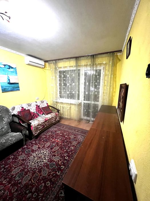 2к.квартира метро Оболонь 1хв. пішки