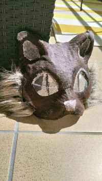 Maska kota brązowa z dużymi oczami