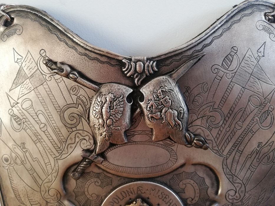 Piękny ryngraf z Matką Boską Częstochowską, polecam, grawerowany