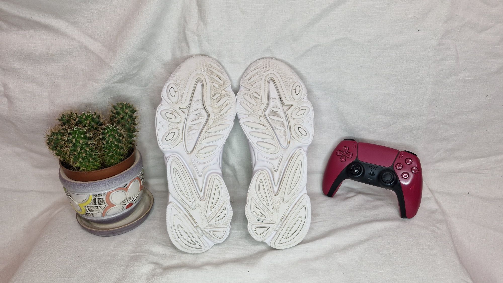 Кросівки Adidas Ozweego.Розмір 39
