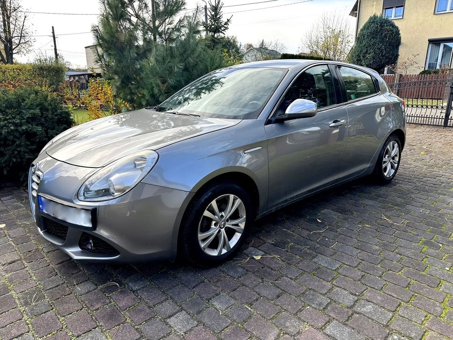 Alfa Romeo Giulietta bezywpadkowy ,krajowy ,1 właściciel