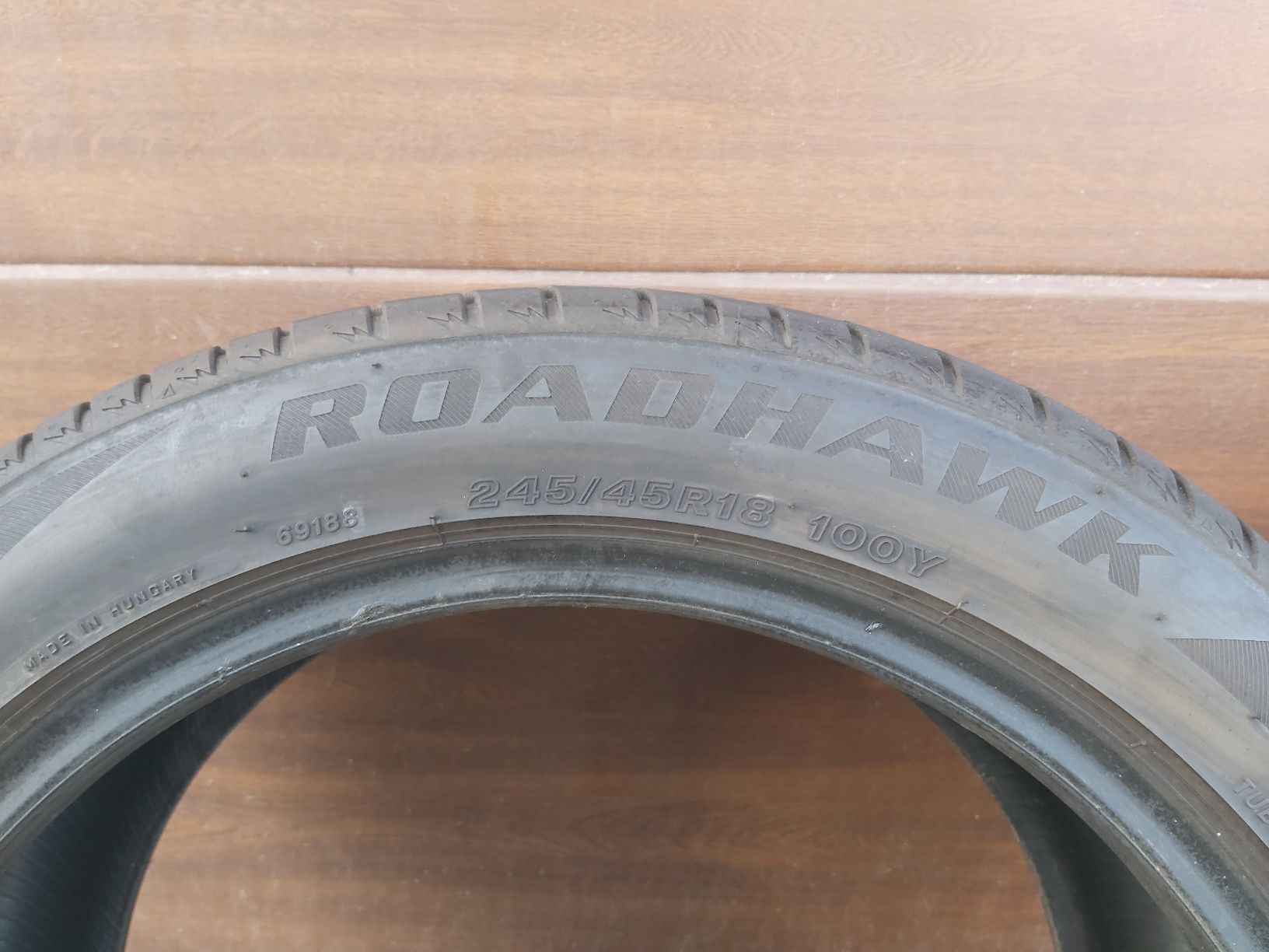 Komplet opon letnich Firestone Roadhawk R18 245/45