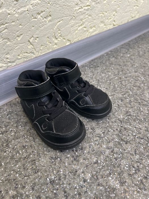 Nike кросівки оригінал