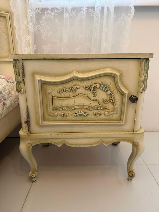 Ludwik łóżko, dwie szafki, unikat