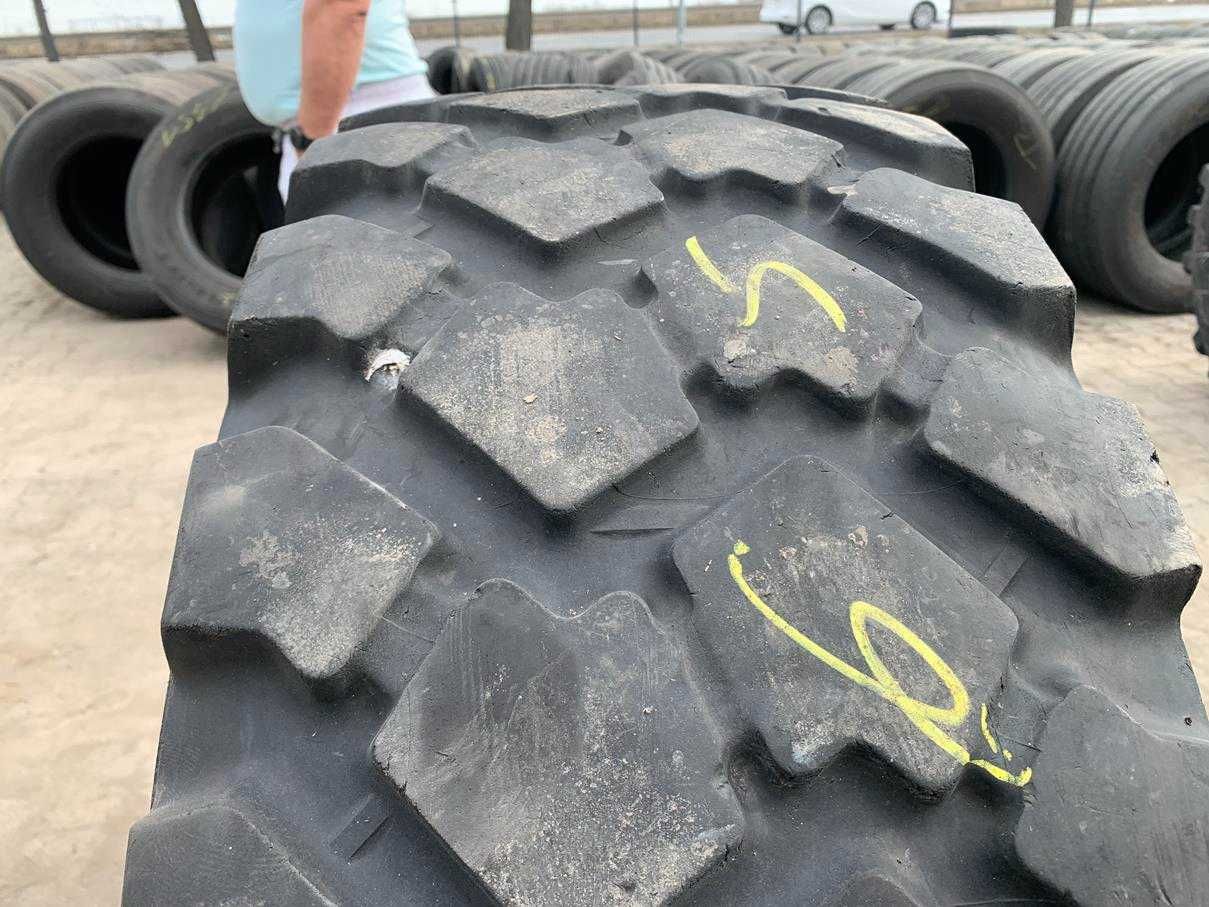 Opona używana przemysłowa ładowarka przyczepa 365/80R20 MICHELIN XZL
