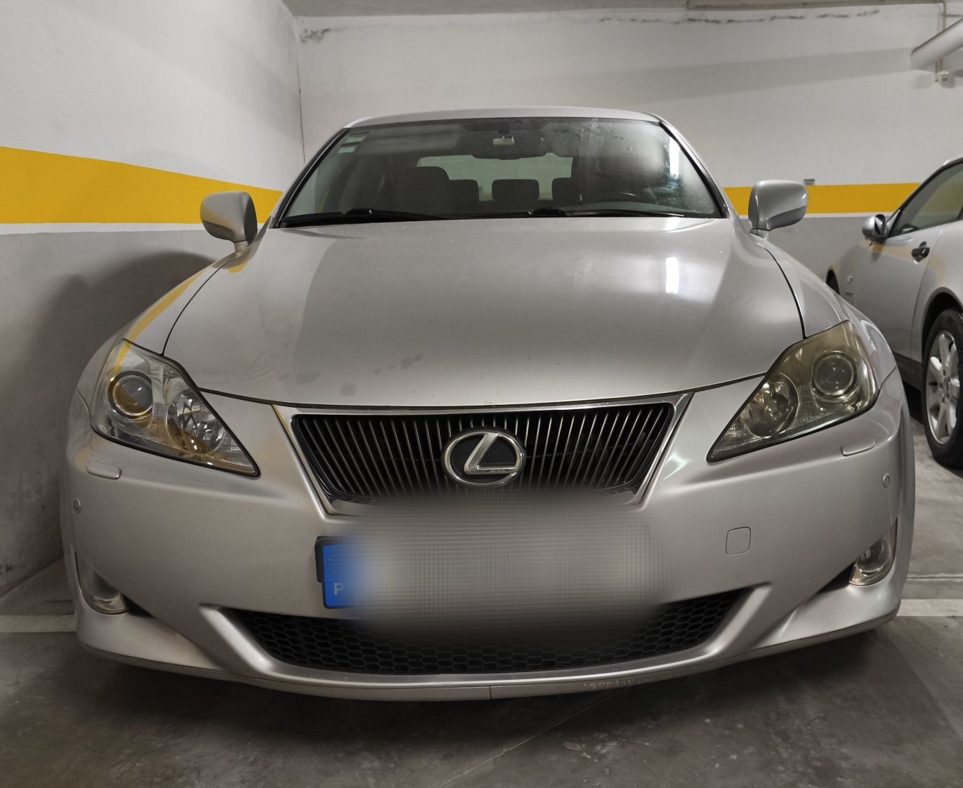 Lexus is220d impecável