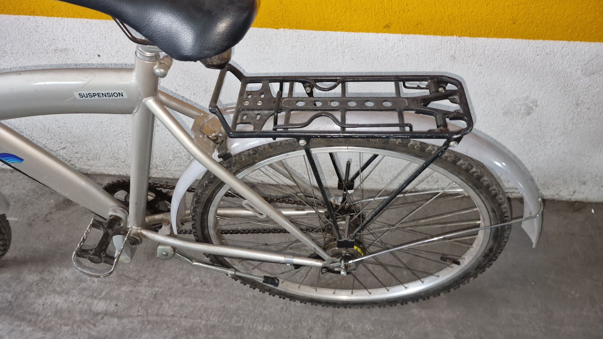 Vendo bicicleta usada roda 26