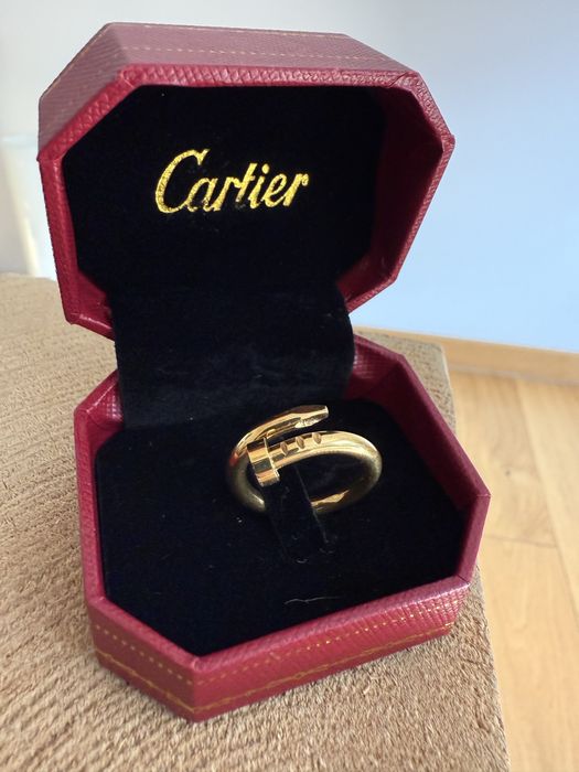 Pierscionek cartier gwóźdz