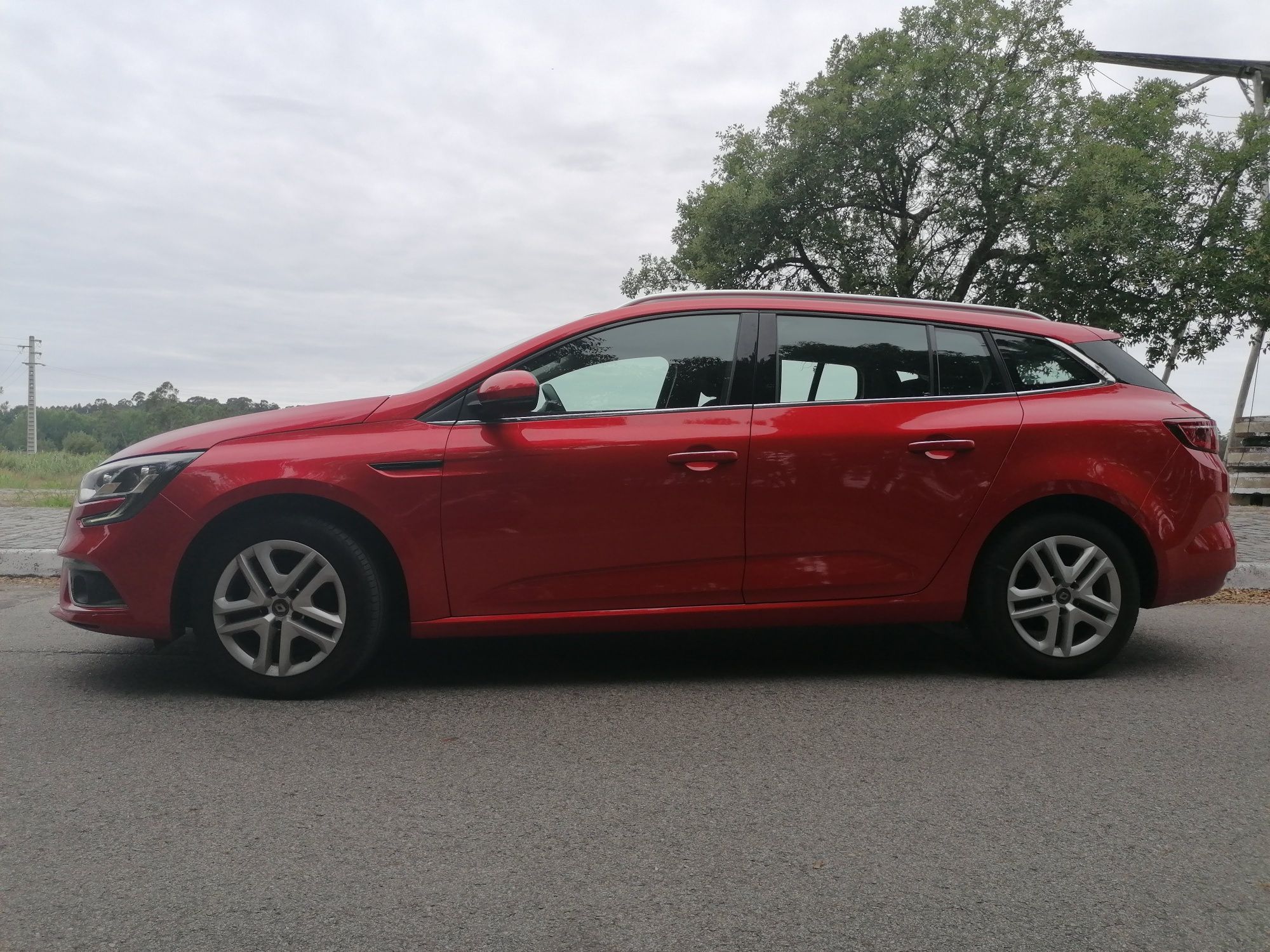 Renault Megane sport tourer