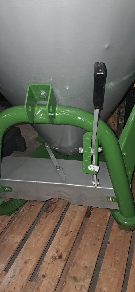 Distribuidor de adubo
