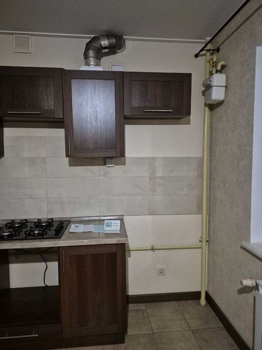 Кухонні меблі / кухня