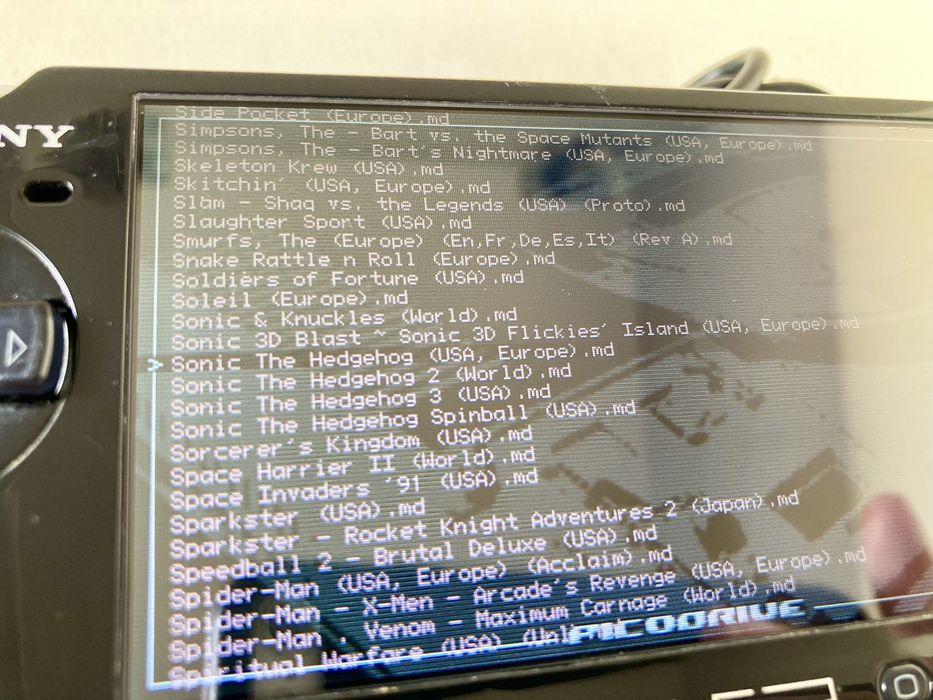 PSP 3004 + 5500 Jogos (Cartão 64GB) + Carregador