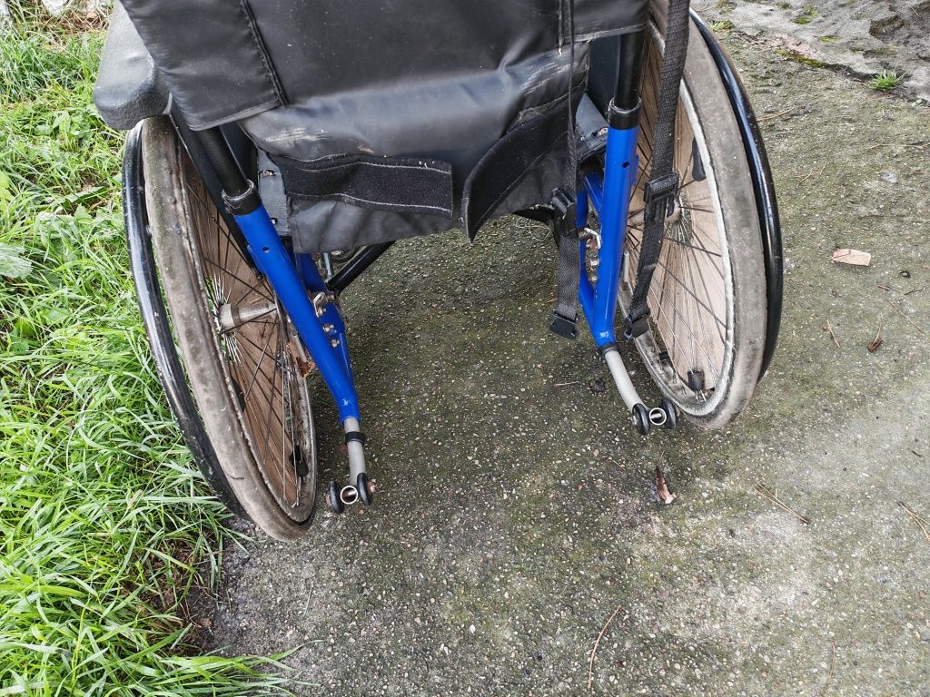 Wózek Niestandartowy maly. Inwalidzki okazja