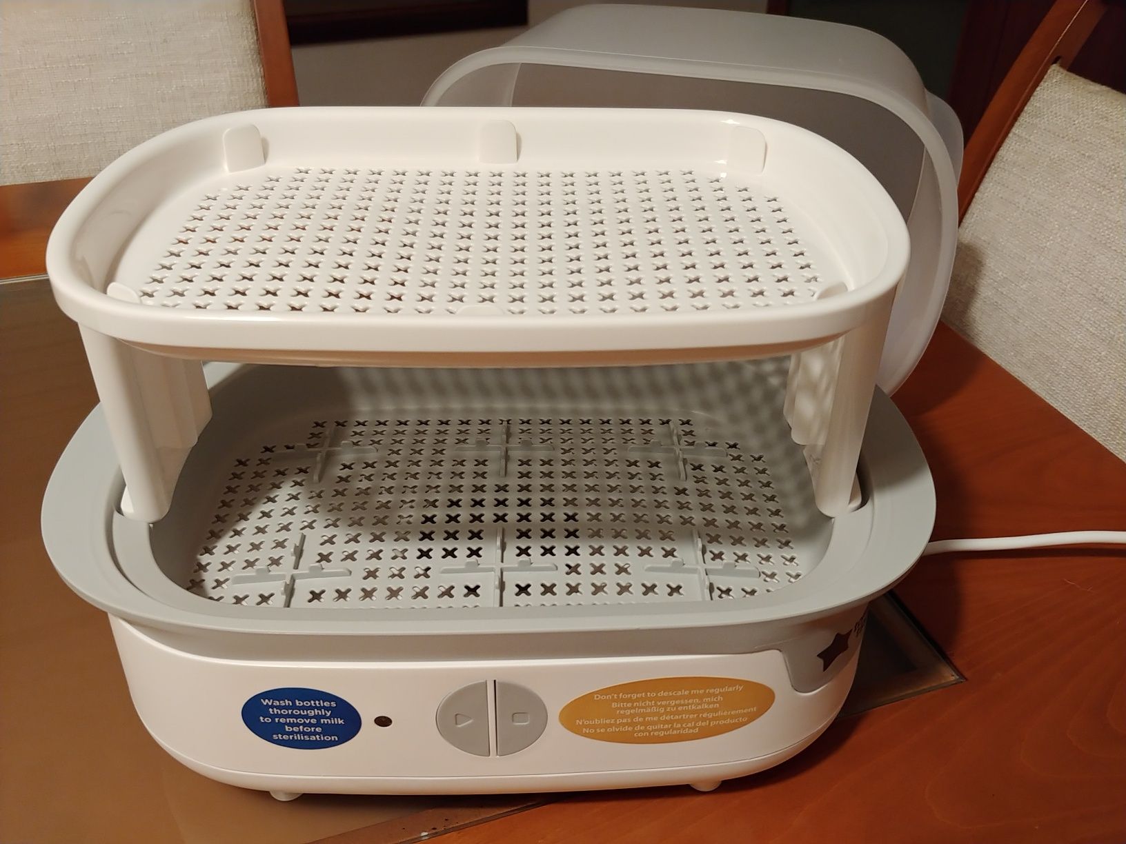 Esterilizador de biberão Tommee Tippee