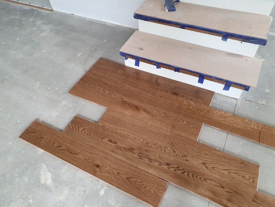 Parkiet dębowy cena producenta deski dębowe jesion buk dąb