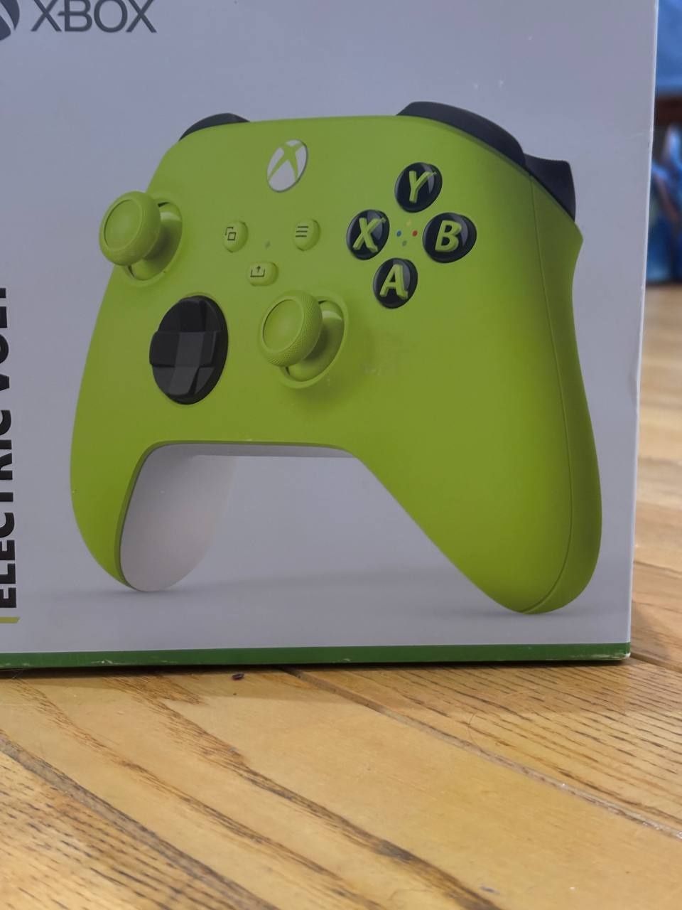 Геймпад Microsoft Xbox Series XS Controller Electric Volt (QAU-00022)