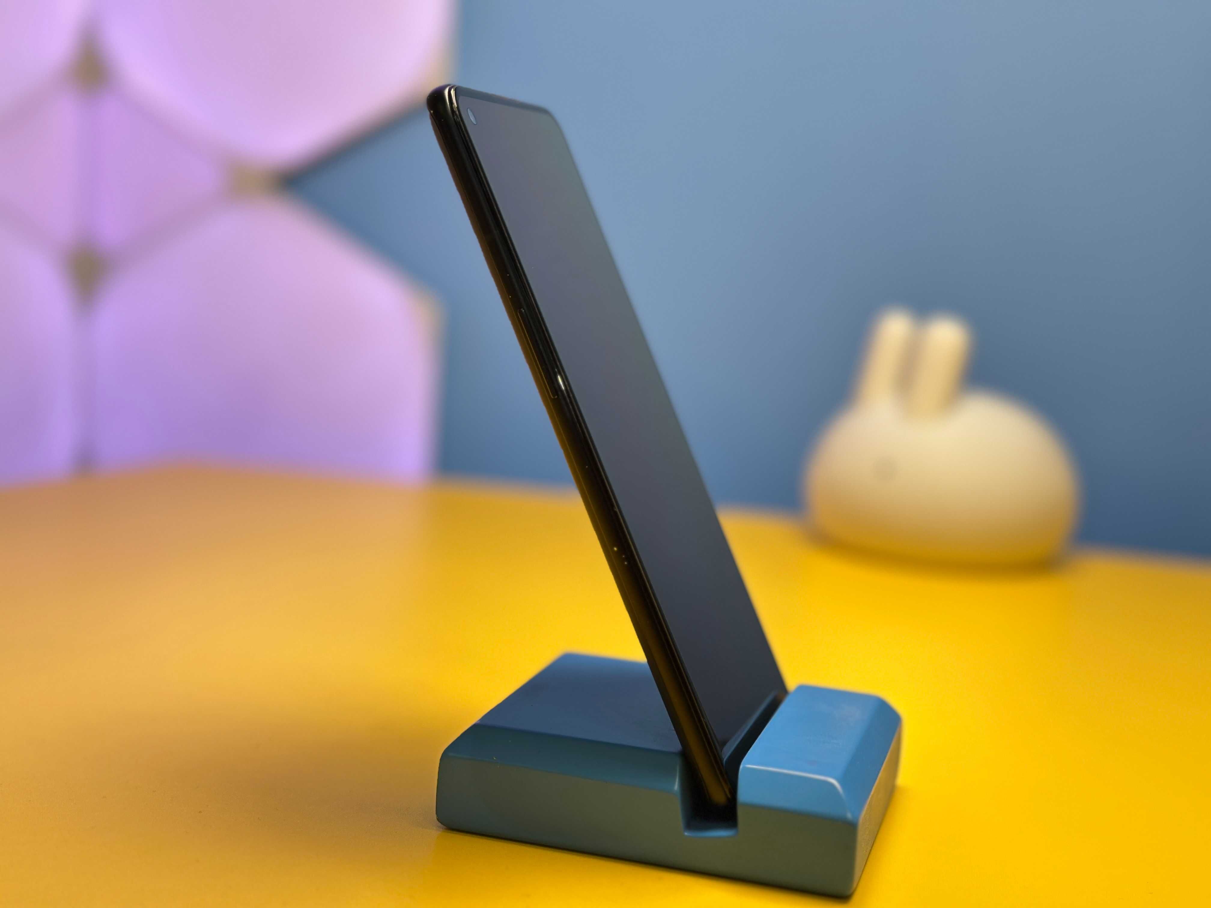 Смартфон OnePlus 9RT 8/256GB Black (134469) Б/У З ГАРАНТІЄЮ