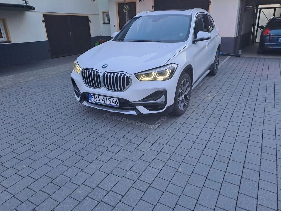 BMW X1 BMW X1 F48 Bogato wyposażone