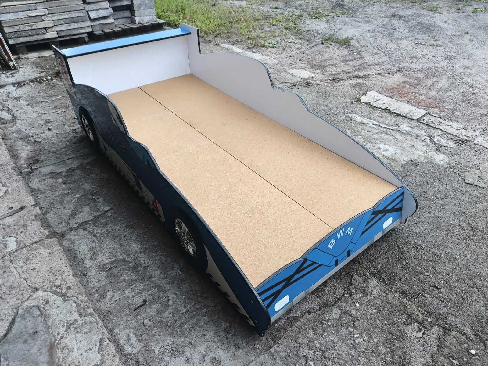 Łóżko samochód+ materac